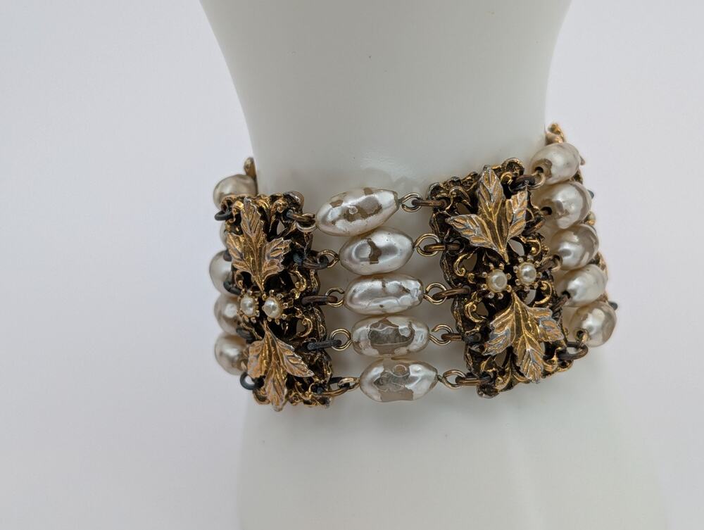 Vintage Ornate Leafy Gold Tone And Faux Pearl Panel Bracelet Signed TARA - READ